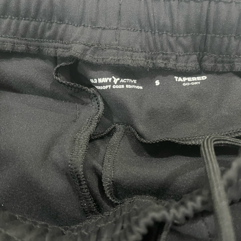Bundle of 2 Old navy jogger very soft material black and gray - Picture 10 of 16